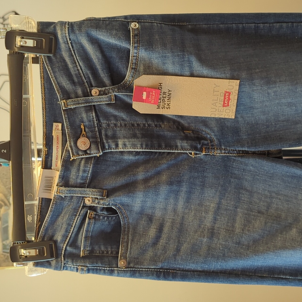 Levis jeans